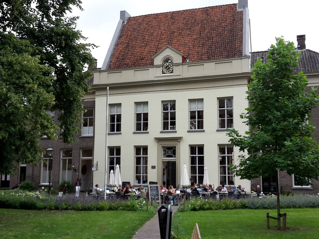 Oude Bornhof (+ Poort Bornhof)-Zutphen必去景点