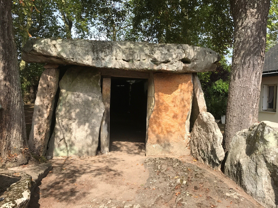 Le Dolmen de Bagneux景点图片