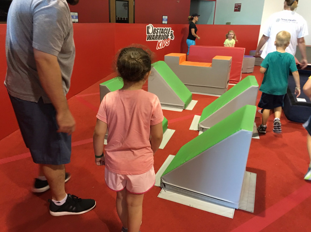 Obstacle Warrior Kids-麦金尼必去景点