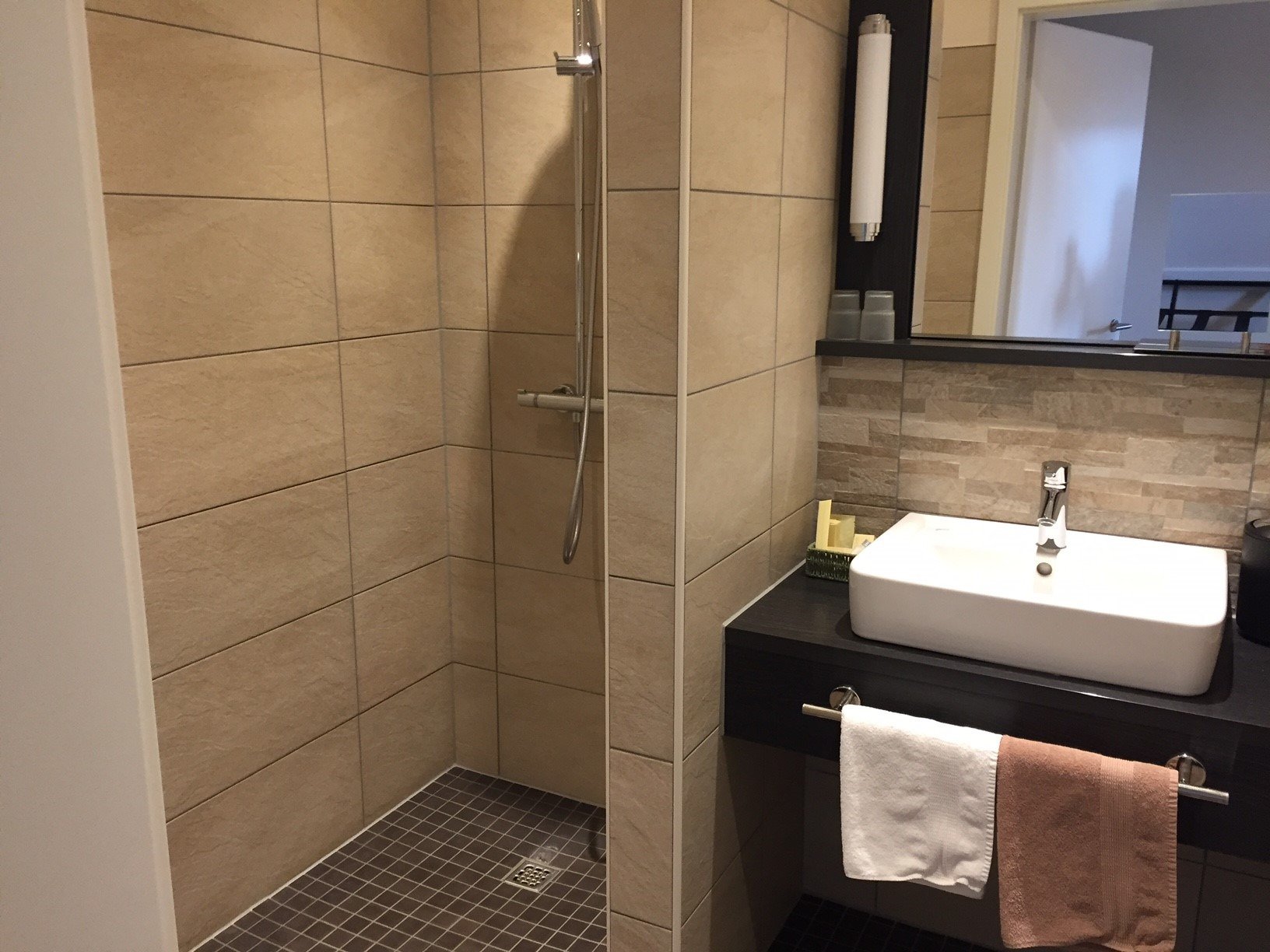 Landhotel Zum Grunen Kranze-浴室