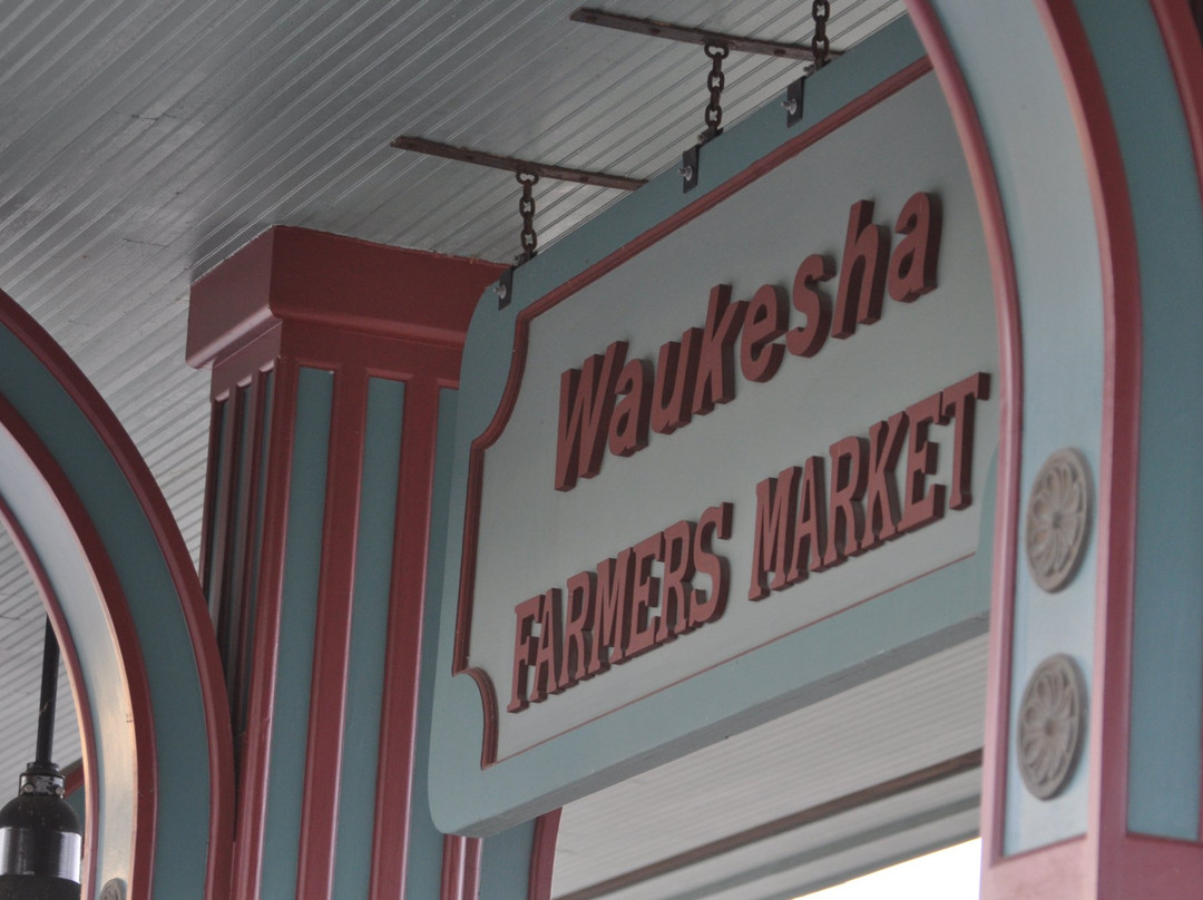 Waukesha Farmers' Market-沃基肖必去景点
