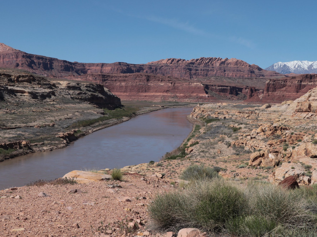 Hite Crossing Bridge-布兰丁必去景点