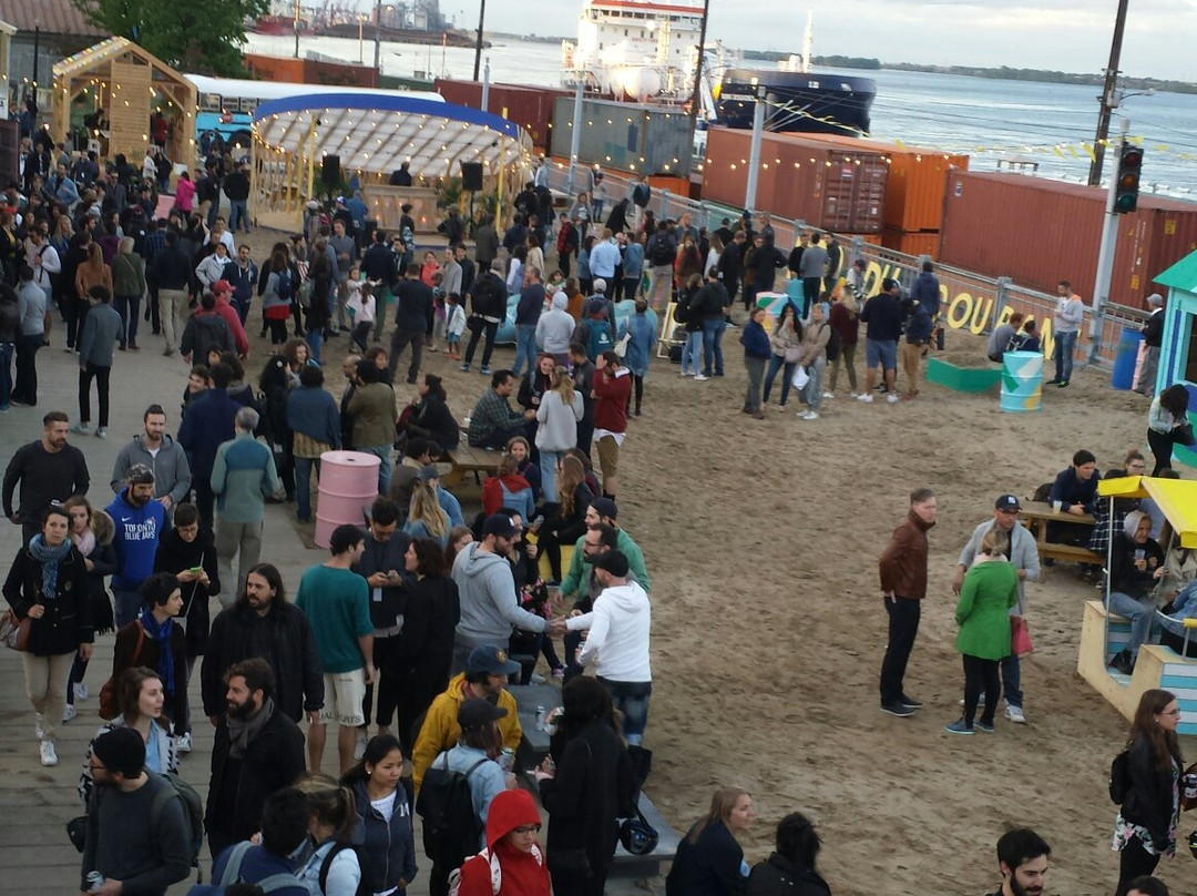 Village au Pied-du-Courant-蒙特利尔必去景点