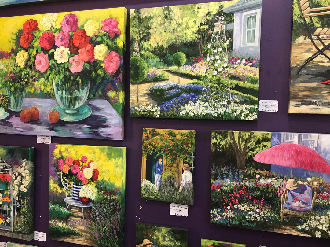 The Red Teapot Gallery-斯泰伦博斯必去景点