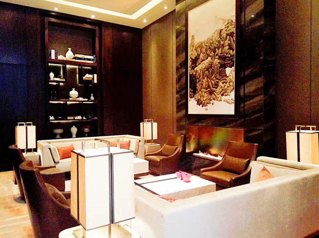 张家口容辰华邑酒店主图