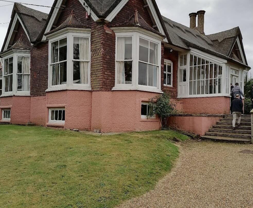 Snape Bridge House