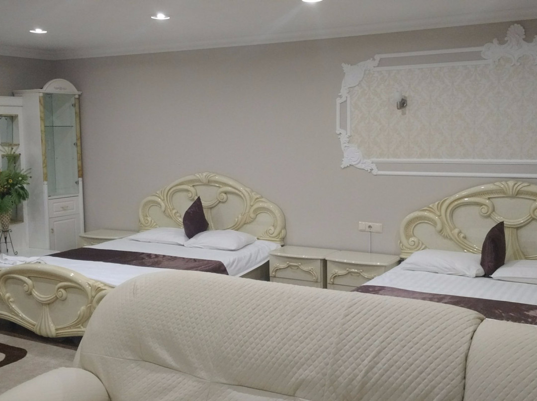 Sky Luxe Hotel主图