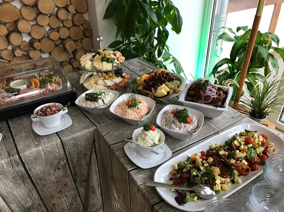 Hollern餐馆和美食-Restaurant & Cafe Auszeit