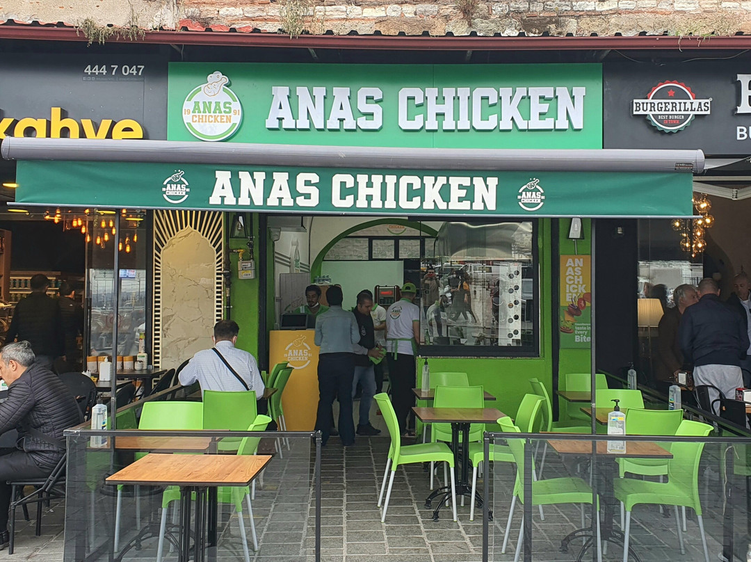 Anas Chicken Eminönü Branch
