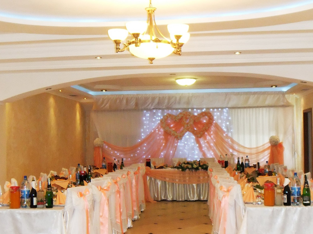 Nezavertailovca餐馆和美食-Fregat