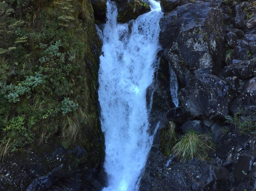Punchbowl Waterfall-Cascade Locks必去景点