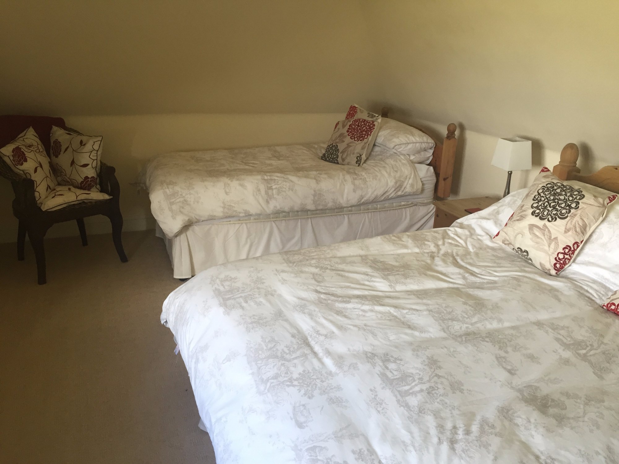 High Hedges - B&B-官方