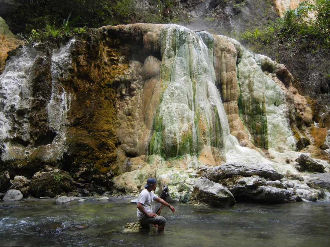 Tinggi Raja White Crater-棉兰必去景点