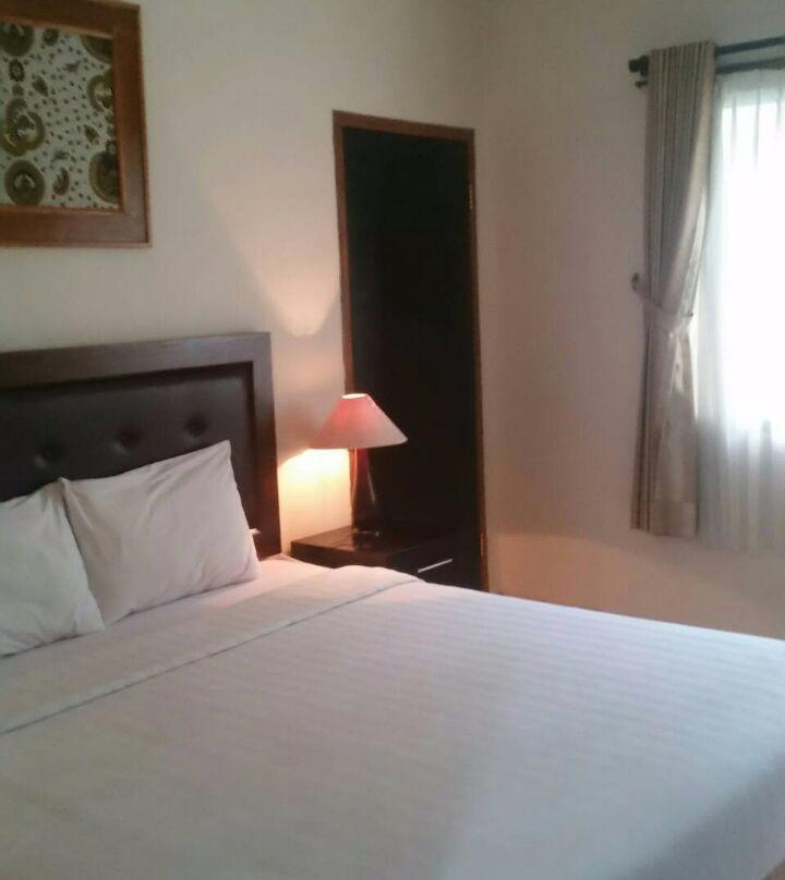 Pemalang酒店住宿-森塔纳穆拉酒店