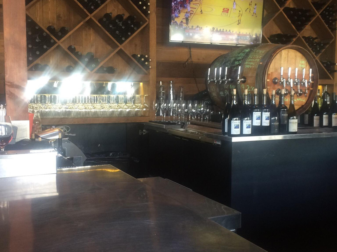 Solterra Winery-恩西尼塔斯必去景点