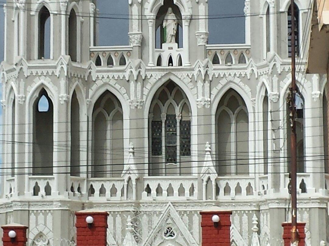 Capilla Cristo Pobre-豪哈必去景点