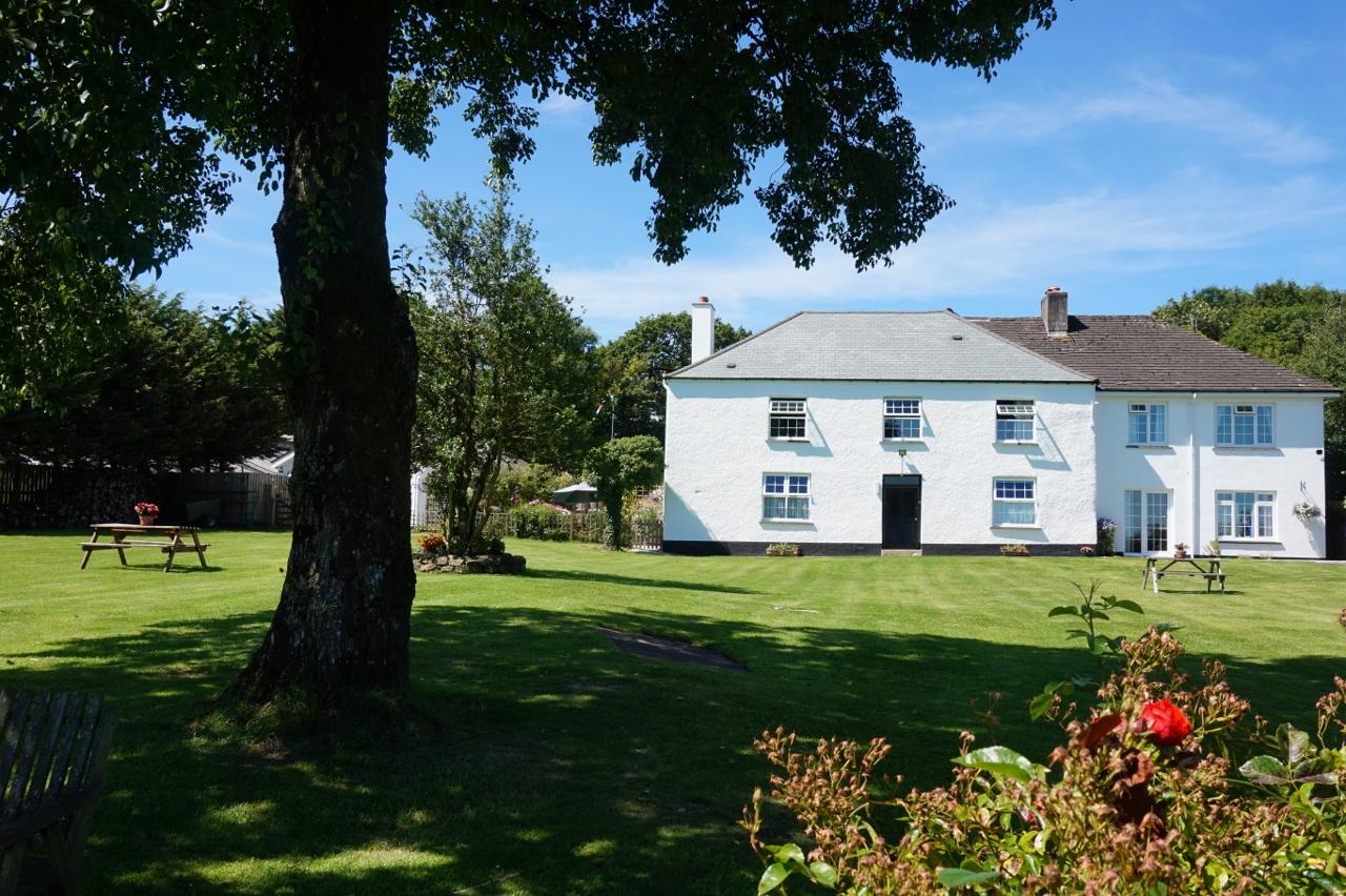 Leworthy Farmhouse-官方