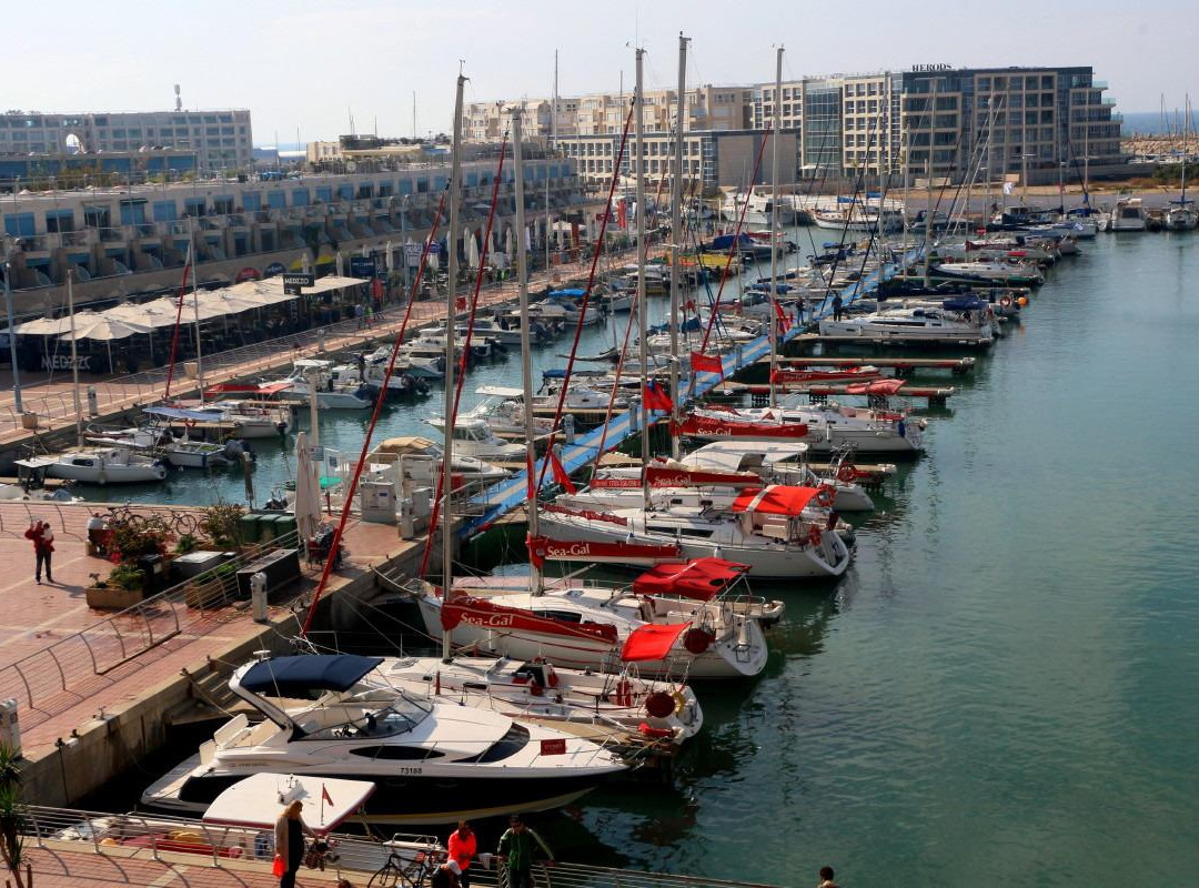 荷兹利亚旅游景点-Herzliya Marina