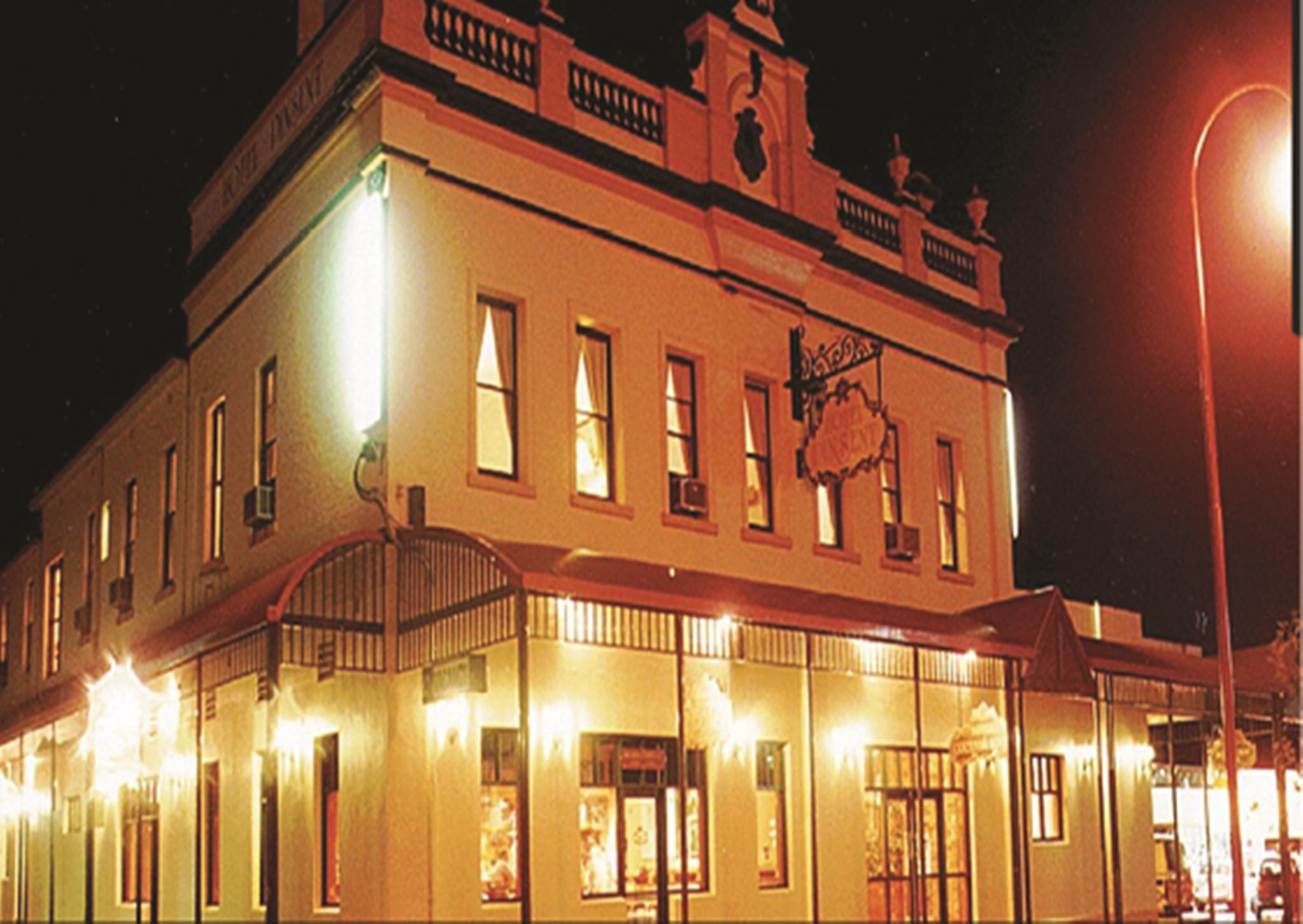 Pinsent Hotel-官方