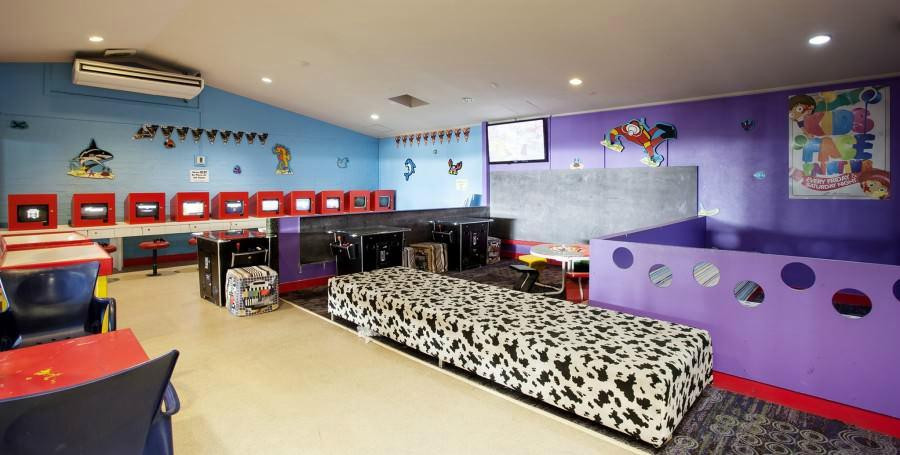 Noosa Reef Hotel主图