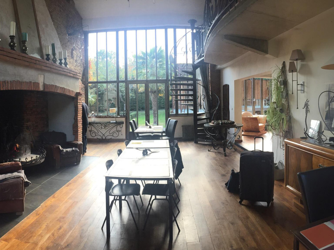 Guest House La Pradasse主图