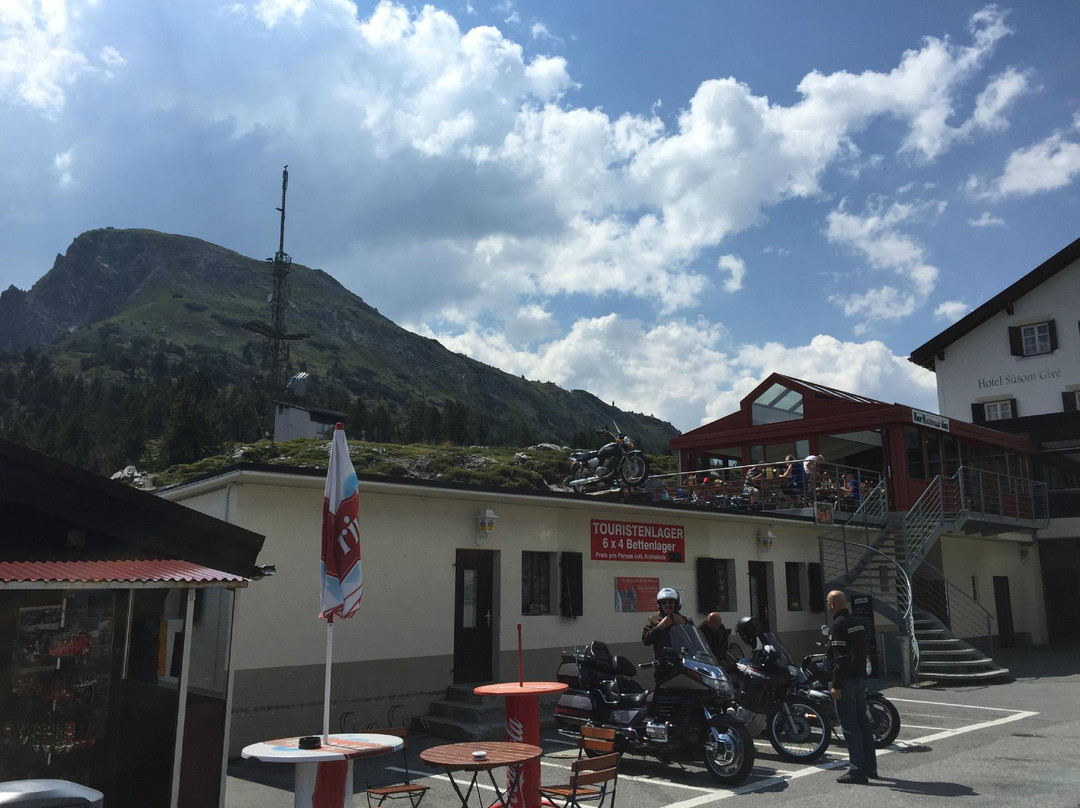 Fuorn Pass-Tschierv必去景点