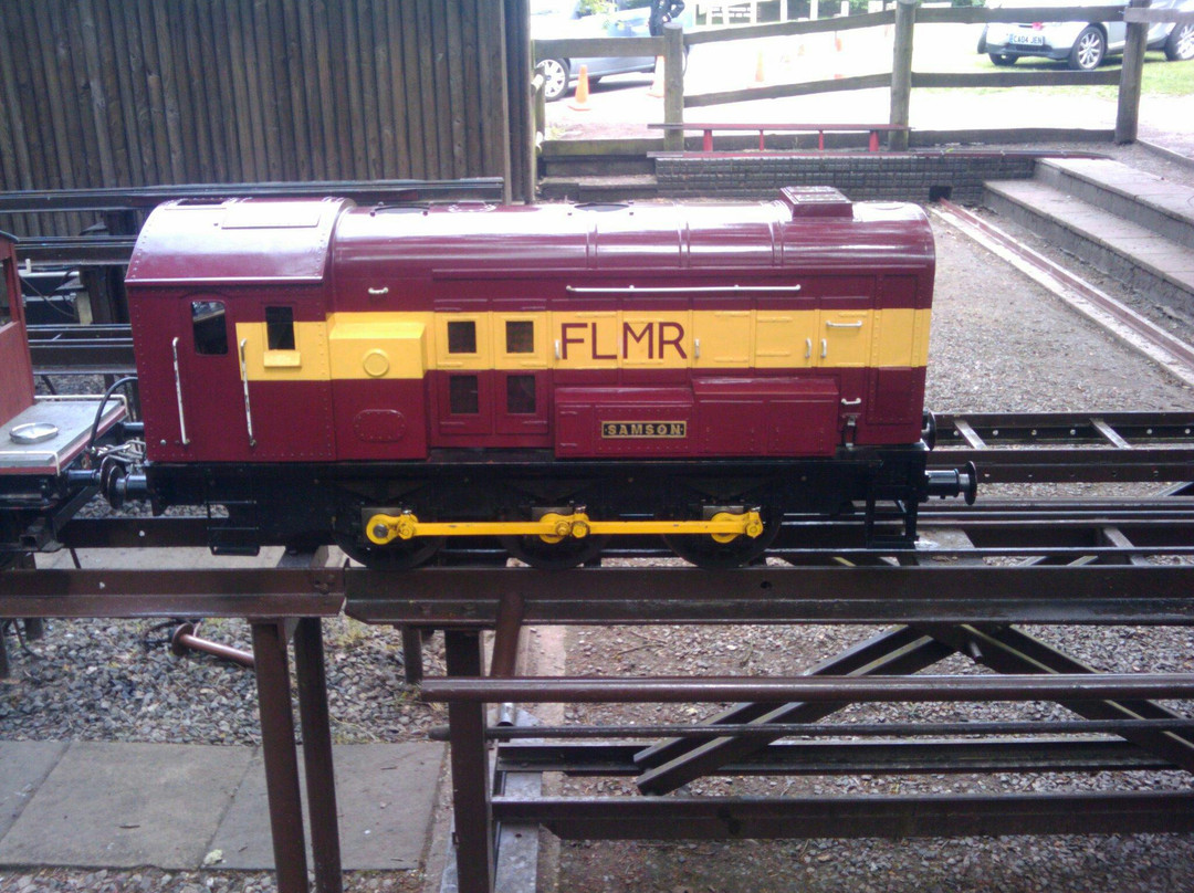 Frimley Lodge Miniature Railway景点图片