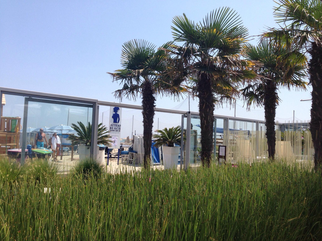 Attilio Beach Pleasure Club景点图片