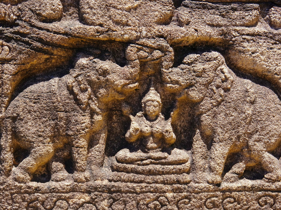 波罗那鲁瓦古城-波隆纳鲁瓦必去景点