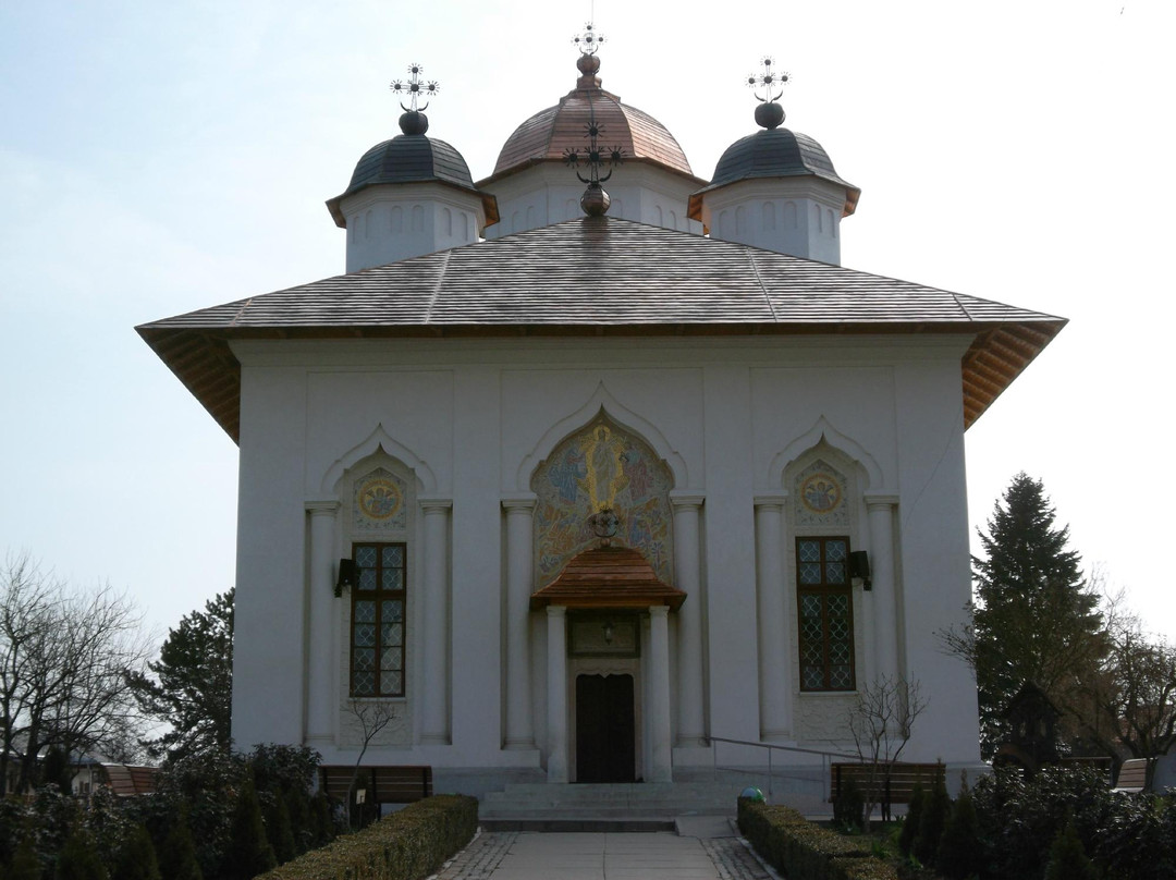Cernica Monastery景点图片