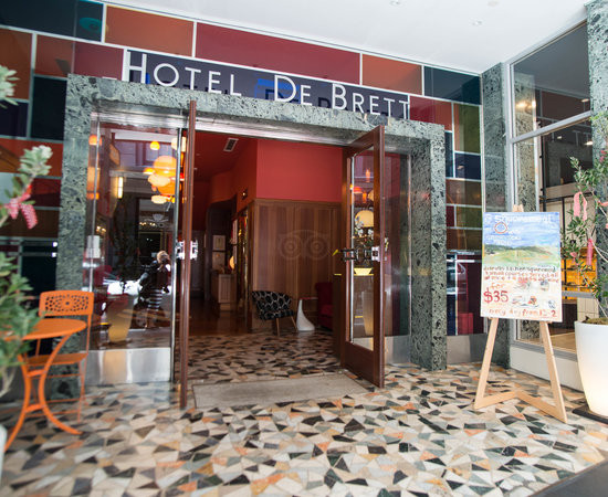 德布雷特酒店