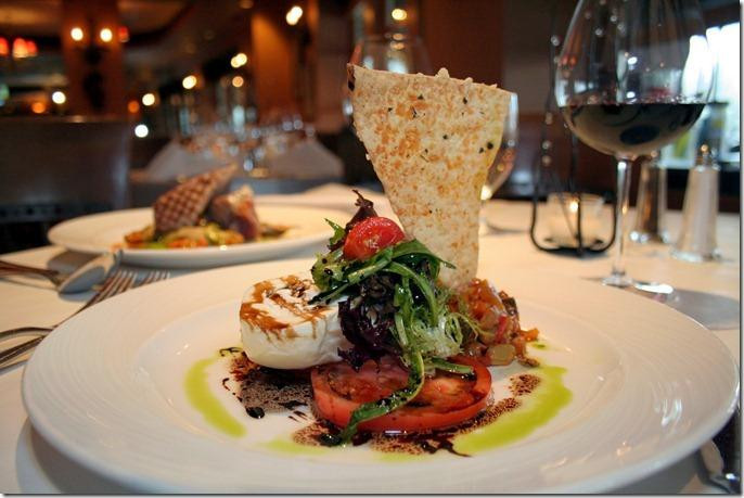 Elmhurst餐馆和美食-Roberto's Ristorante & Pizzeria