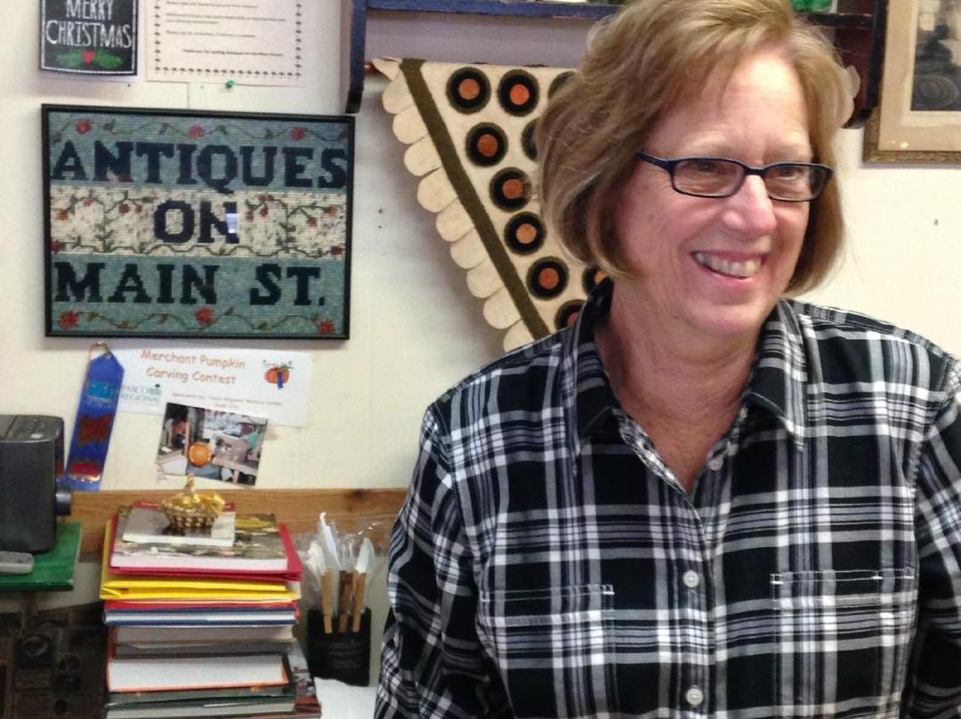 Antiques on the Main Street-Dade City必去景点