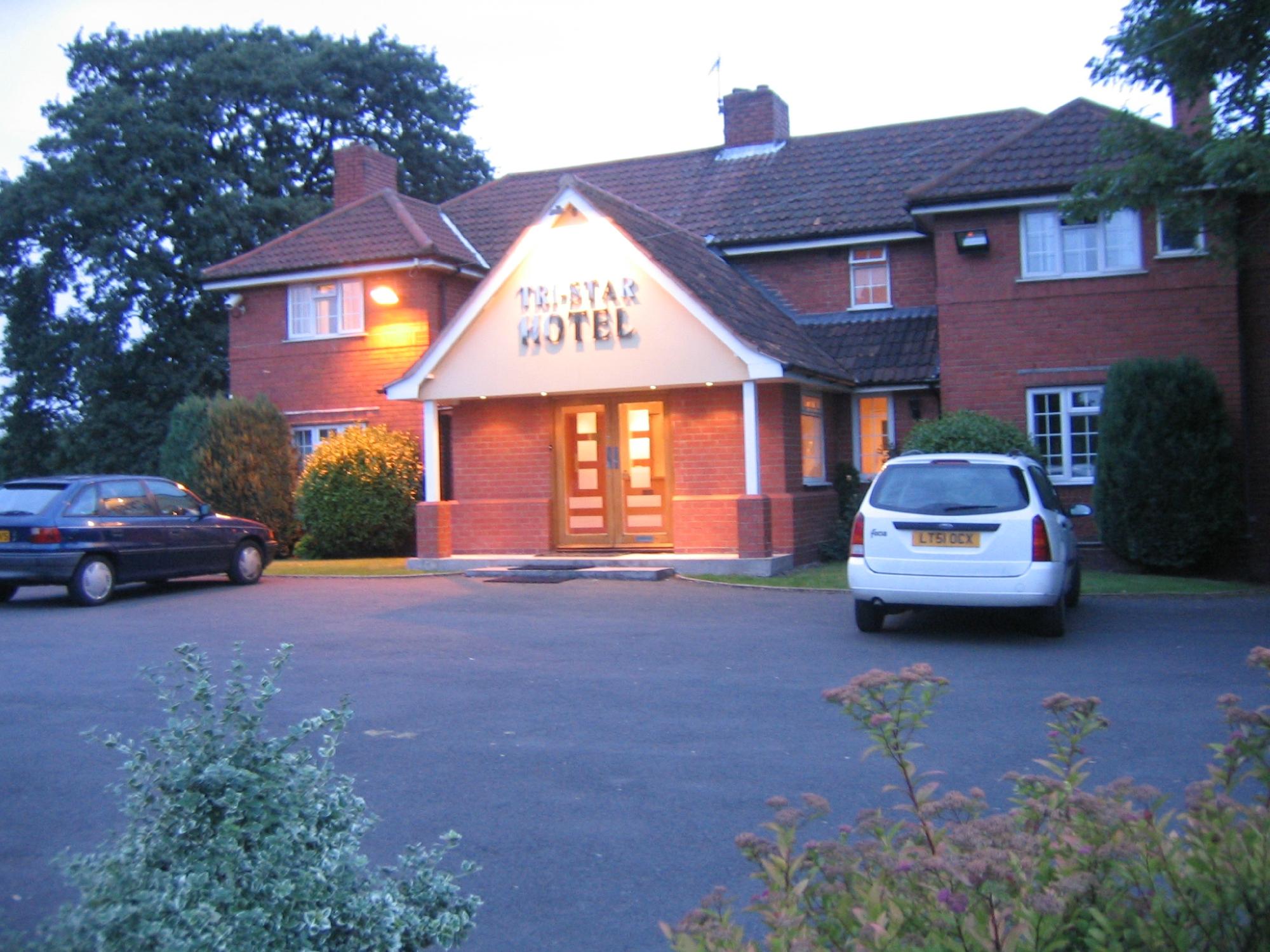 Tri-Star Hotel-官方