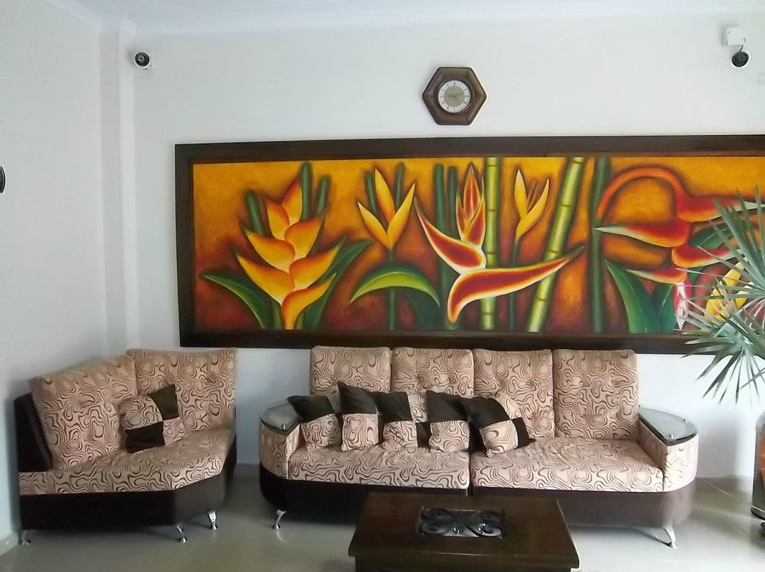 Hotel Montecarlo Plaza主图