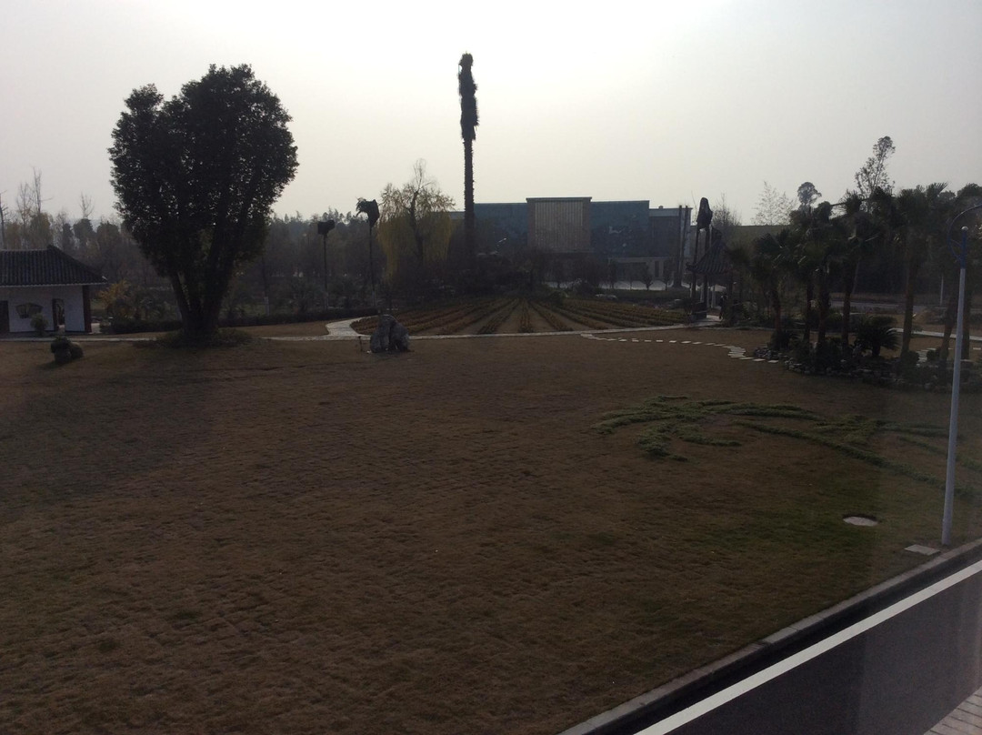 平野园林大酒店主图