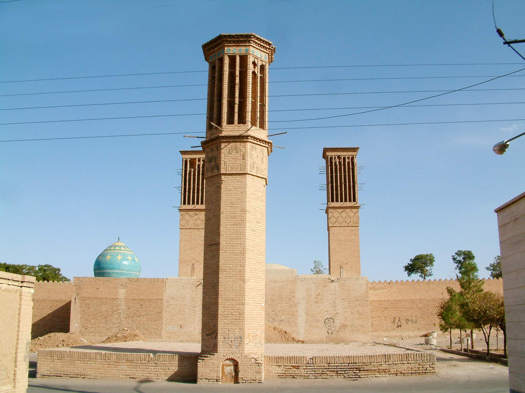 Mosallah Edifice景点图片