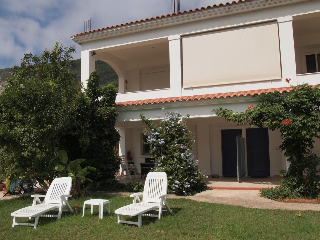 Cristal Studios