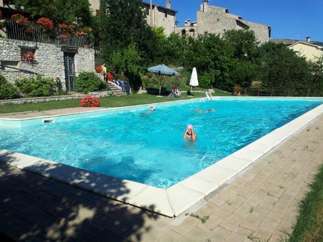 罗卡加丽农庄主图