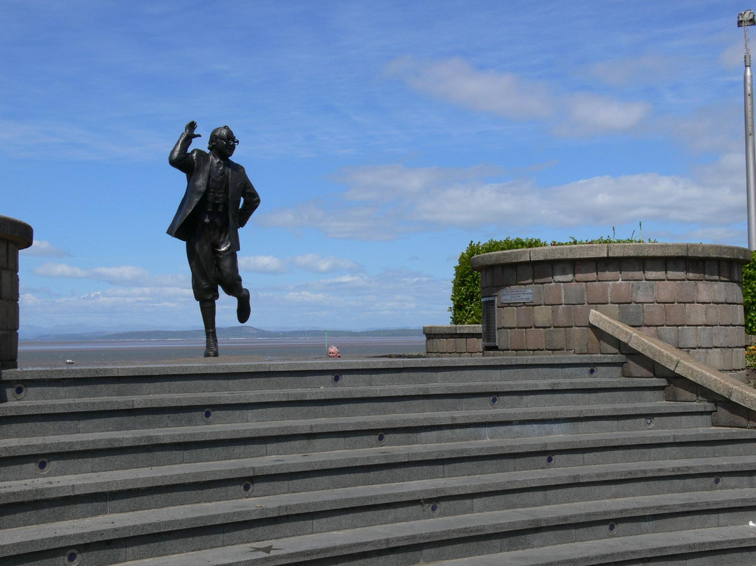 Eric Morecambe Statue景点图片