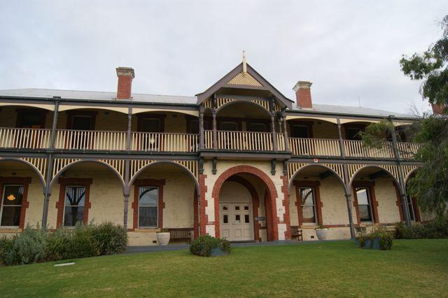 Oceanic Whitehall Guesthouse Sorrento主图