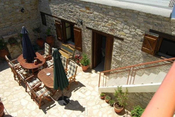 Iosiphis Stonebuilt House主图