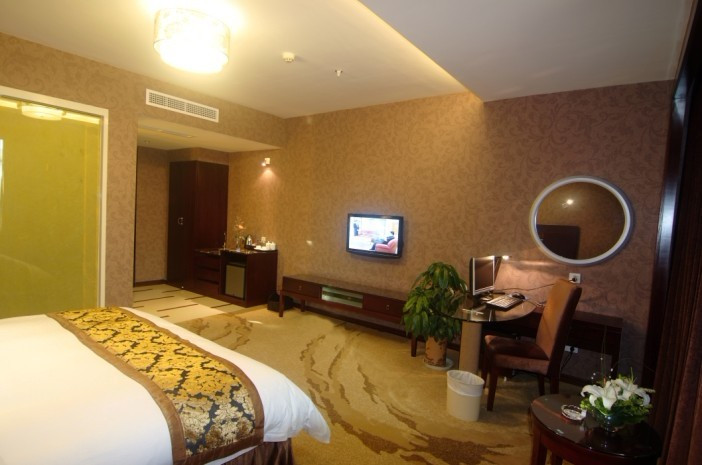 半岛星际酒店主图