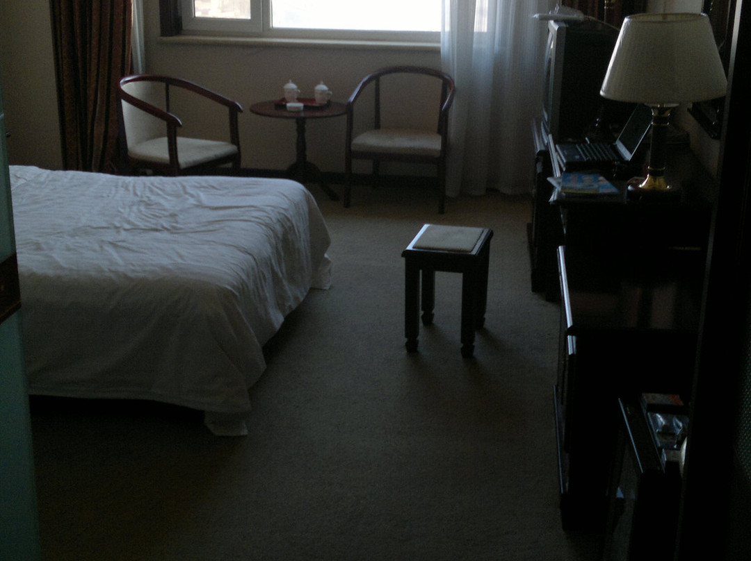 天和大酒店主图