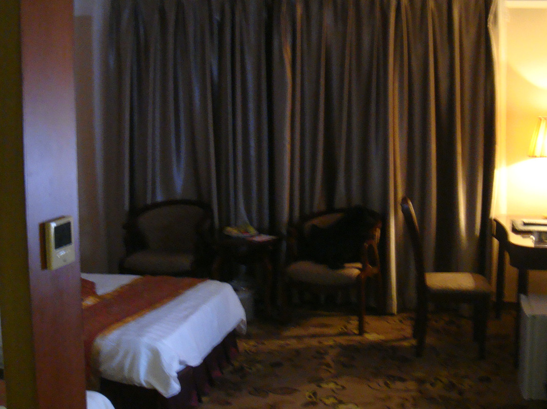 友谊峰大酒店主图