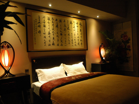 蝴蝶·牡丹亭国风雅宿（甲秀楼青云集市店）主图