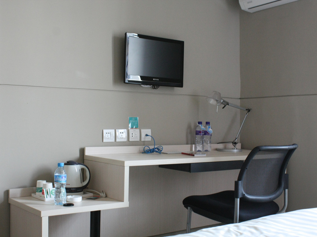 吉林锦江之星火车站西广场酒店主图