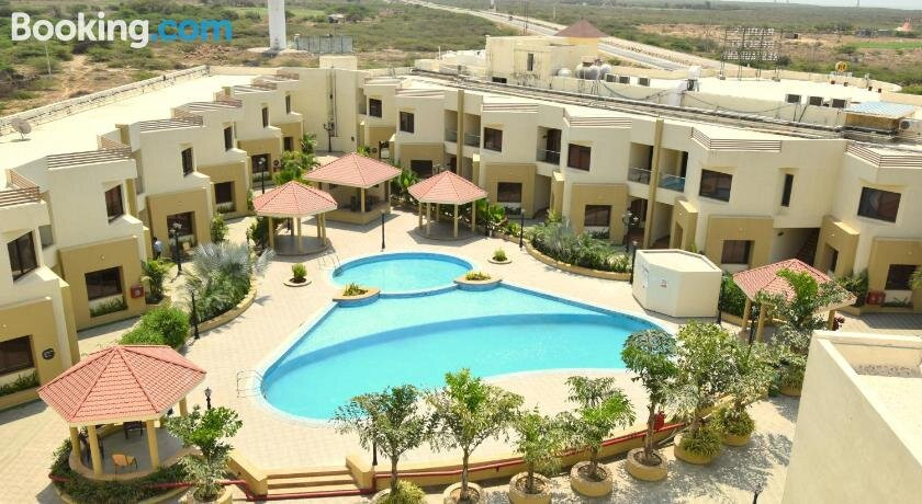 The Sky Imperial Bapu’s Resort