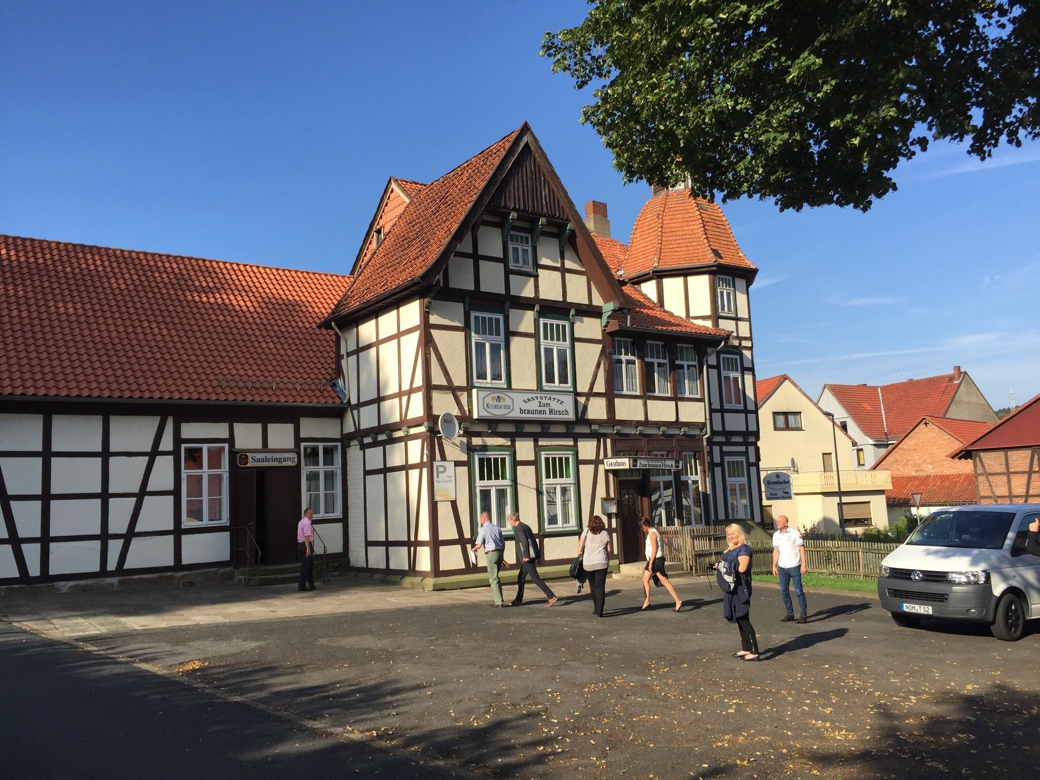 Gasthaus Zum braunen Hirsch-官方