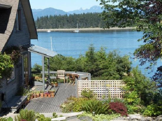 Quadra Island酒店住宿-Quadra Island Harbour House B&B